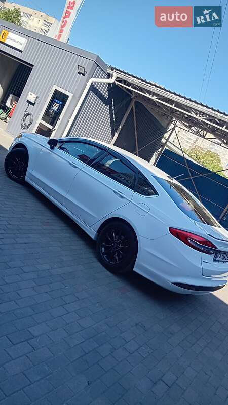 Седан Ford Fusion 2017 в Киеве