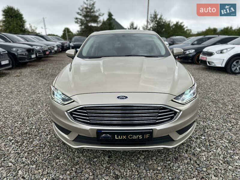 Седан Ford Fusion 2016 в Ивано-Франковске