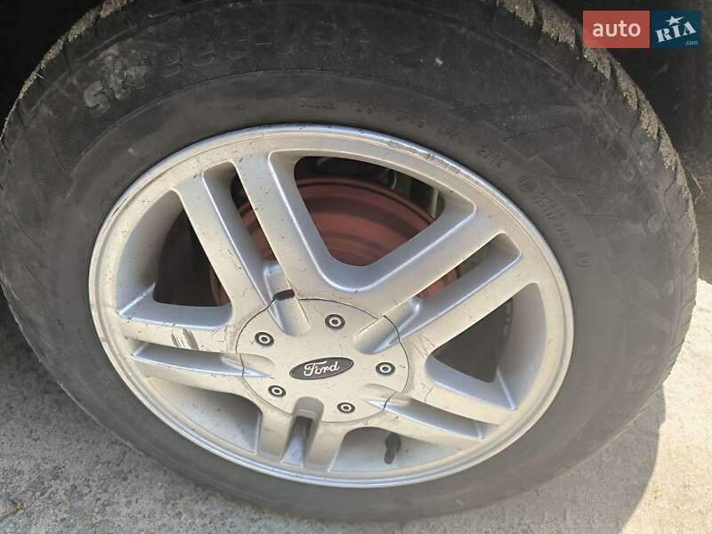 Хэтчбек Ford Fusion 2005 в Черкассах