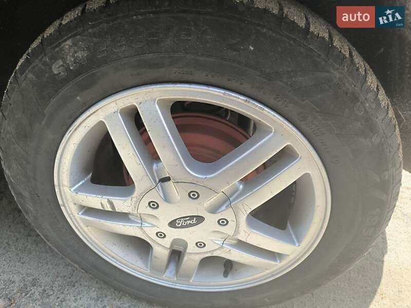 Хэтчбек Ford Fusion 2005 в Черкассах