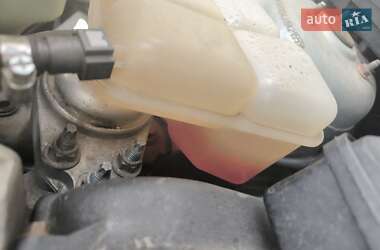 Хэтчбек Ford Fusion 2005 в 