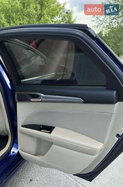 Седан Ford Fusion 2014 в 