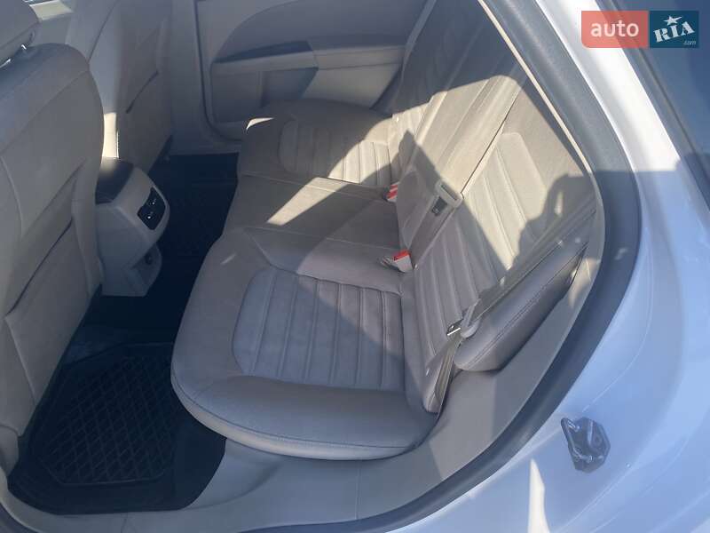 Седан Ford Fusion 2019 в Днепре