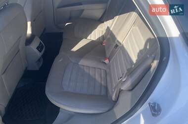 Седан Ford Fusion 2019 в 