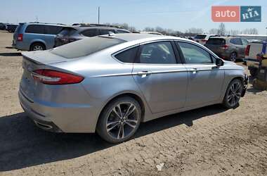 Седан Ford Fusion 2020 в 