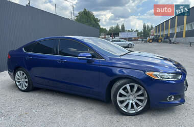 Седан Ford Fusion 2015 в 
