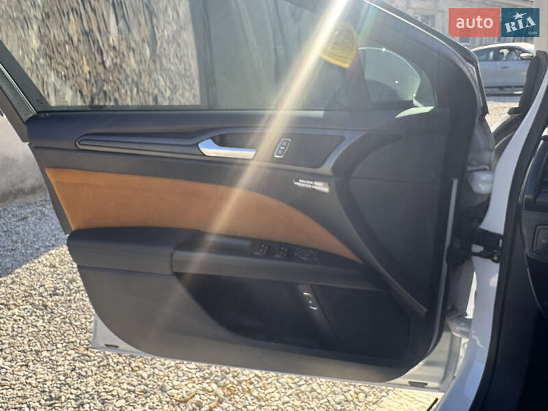 Седан Ford Fusion 2019 в Одессе