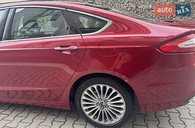 Седан Ford Fusion 2014 в 