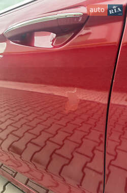 Седан Ford Fusion 2014 в 