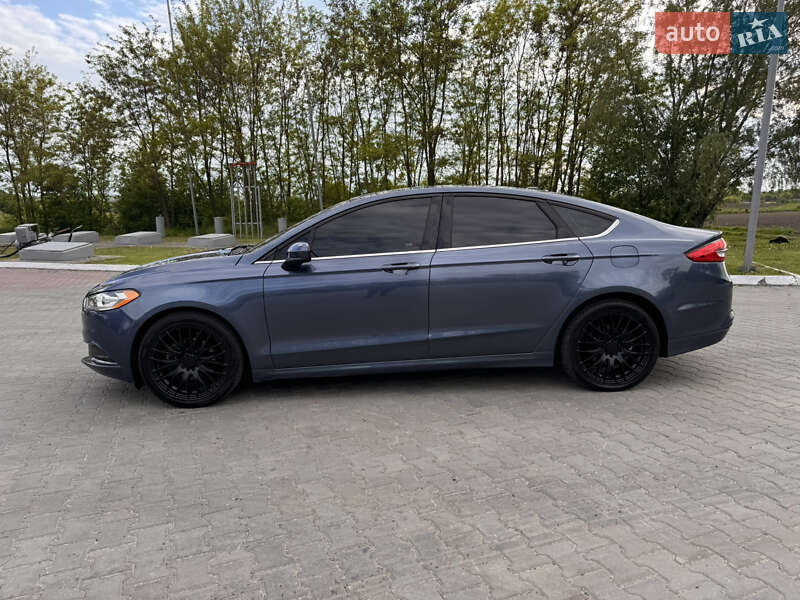 Седан Ford Fusion 2018 в Луцьку