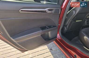 Седан Ford Fusion 2014 в 