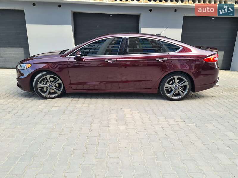 Седан Ford Fusion 2017 в Тернополе