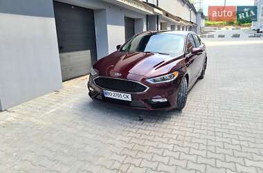 Седан Ford Fusion 2017 в 