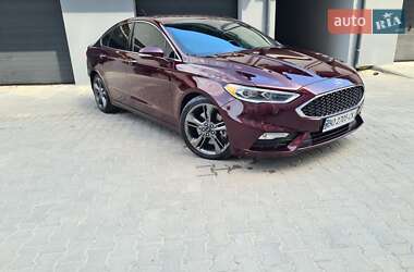 Седан Ford Fusion 2017 в 