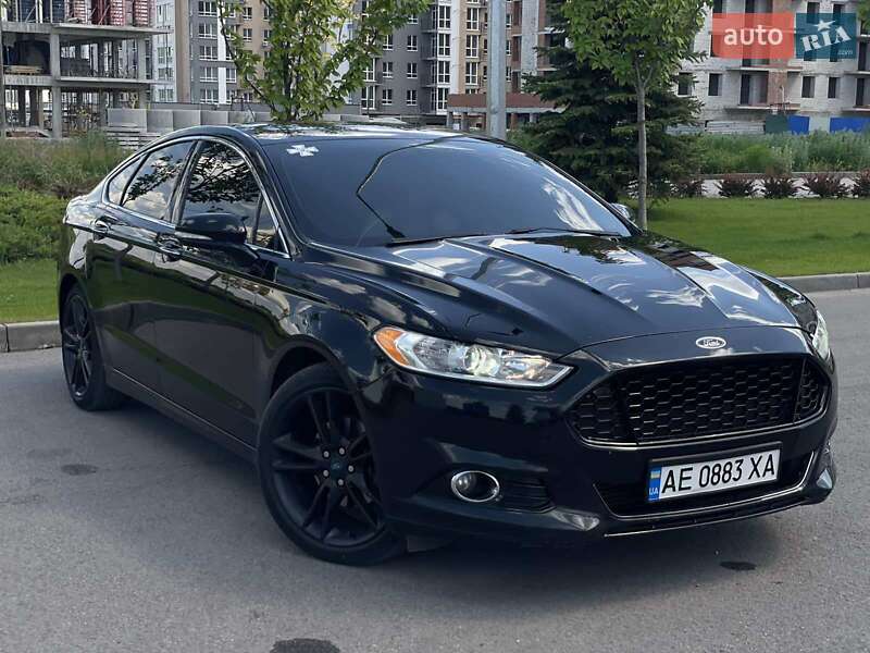 Ford Fusion 2015