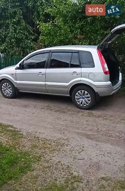 Хетчбек Ford Fusion 2011 в 