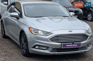 Седан Ford Fusion 2017 в 