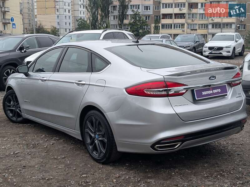 Седан Ford Fusion 2017 в Киеве