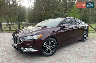 Седан Ford Fusion 2016 в Шепетівці