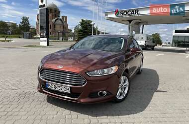 Седан Ford Fusion 2015 в Львове