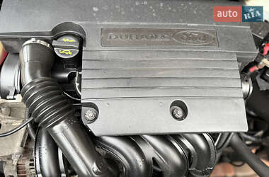Хэтчбек Ford Fusion 2010 в 
