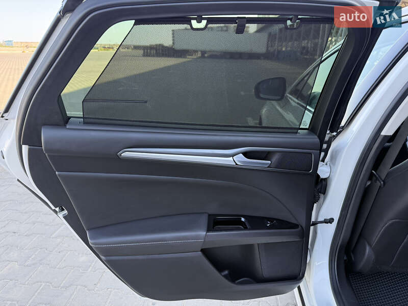 Седан Ford Fusion 2015 в Одессе