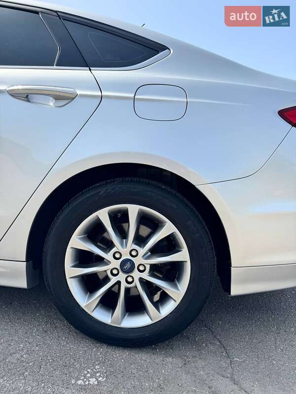 Седан Ford Fusion 2017 в Николаеве