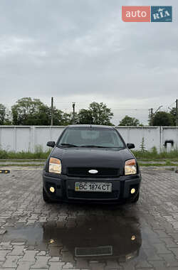 Хэтчбек Ford Fusion 2008 в 