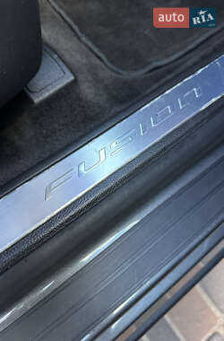 Седан Ford Fusion 2015 в 