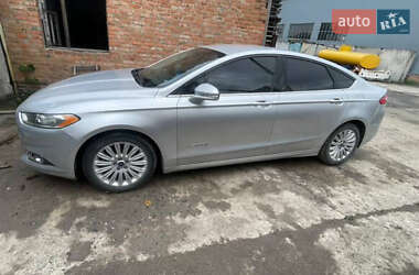 Седан Ford Fusion 2014 в Києві