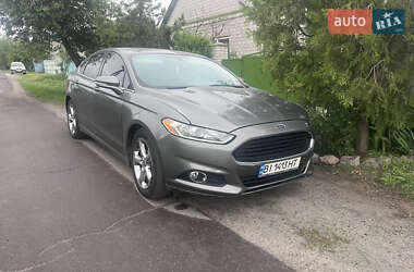 Седан Ford Fusion 2012 в 