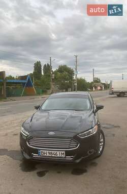 Седан Ford Fusion 2014 в 