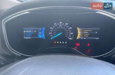 Седан Ford Fusion 2014 в 
