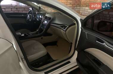 Седан Ford Fusion 2016 в Днепре
