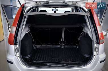 Хэтчбек Ford Fusion 2004 в Тернополе