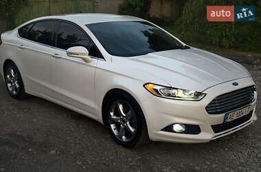 Седан Ford Fusion 2014 в 
