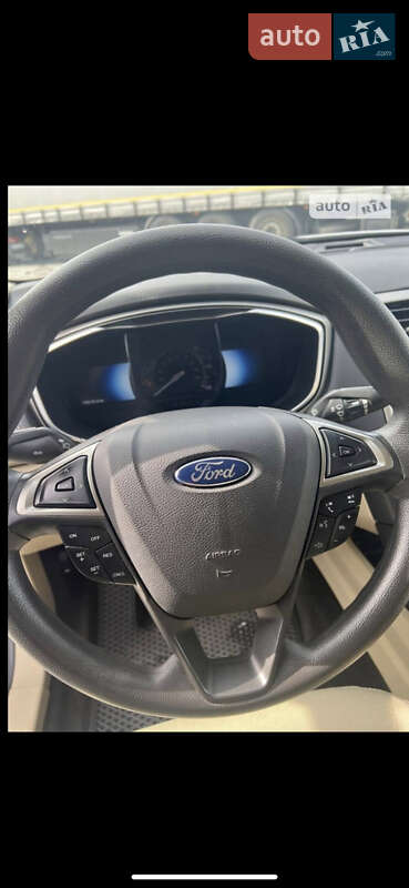 Седан Ford Fusion 2015 в Одессе