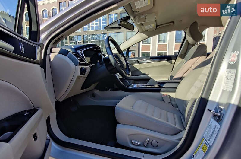 Седан Ford Fusion 2019 в Запоріжжі