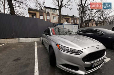 Седан Ford Fusion 2014 в 