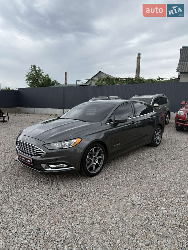 Ford Fusion 2017