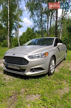 Седан Ford Fusion 2014 в 