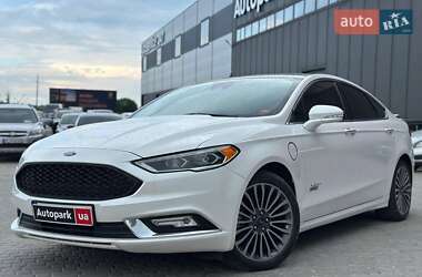 Седан Ford Fusion 2017 в Львове