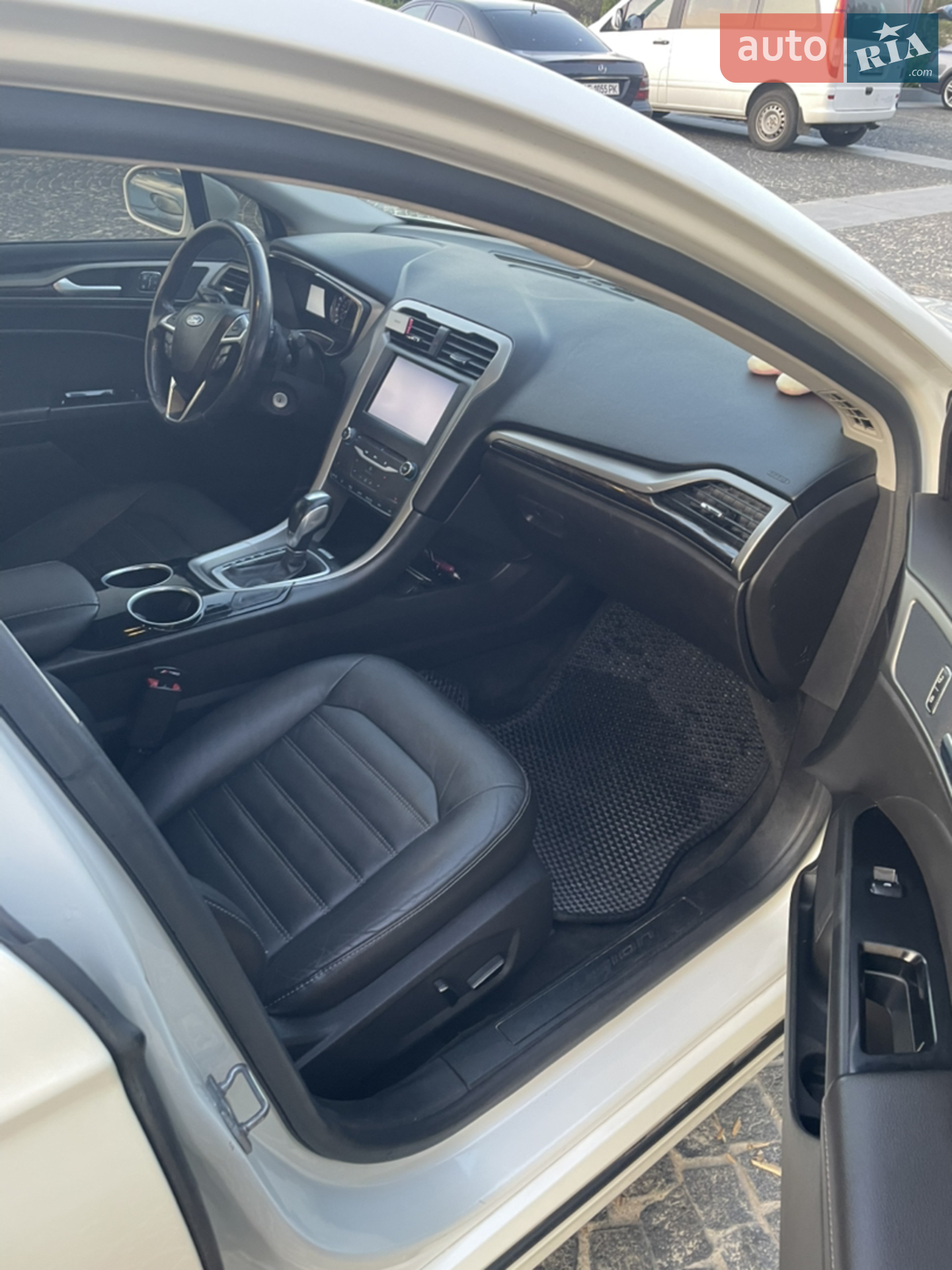 2013 Ford Fusion - мініатюра 8