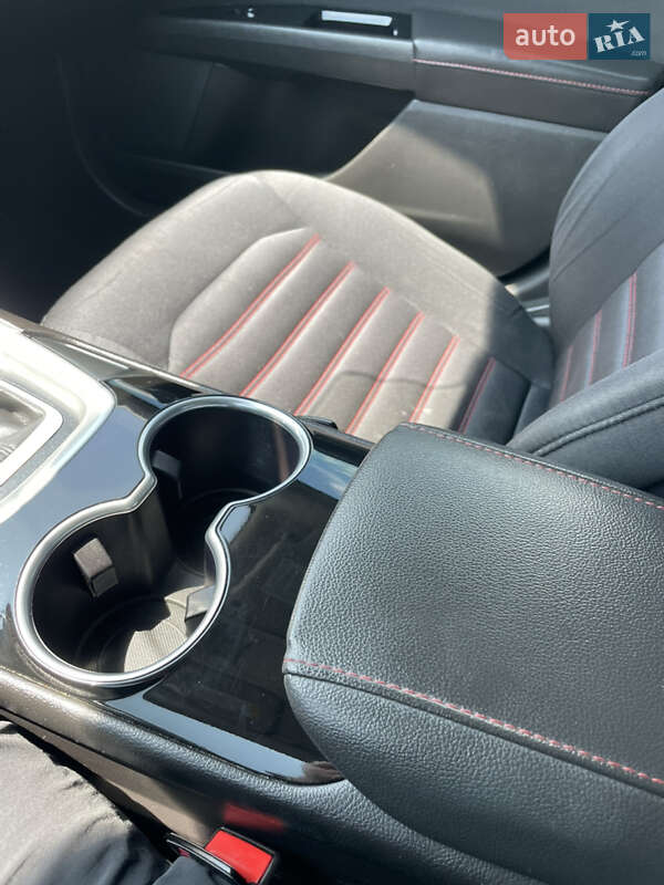 Седан Ford Fusion 2016 в Одессе фото 22 Седан Ford Fusion 2016 в Одессе