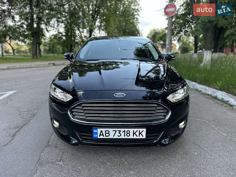 Седан Ford Fusion 2015 в Виннице
