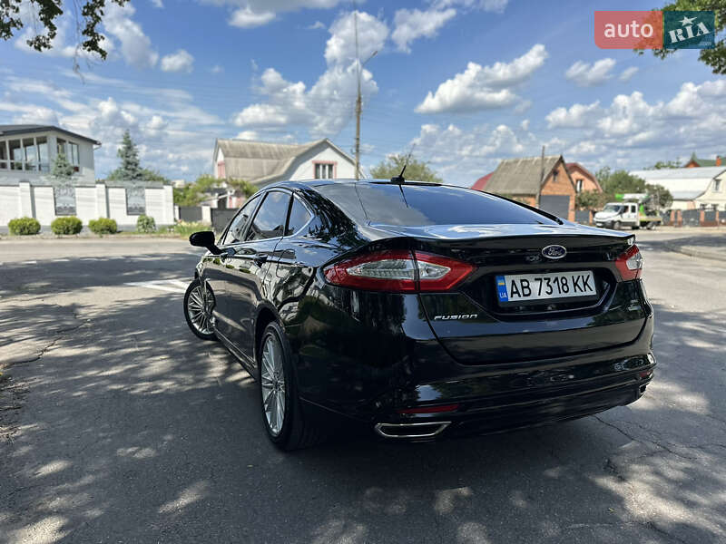 Седан Ford Fusion 2015 в Виннице