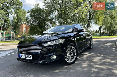 Седан Ford Fusion 2015 в 