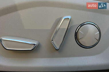 Седан Ford Fusion 2014 в 