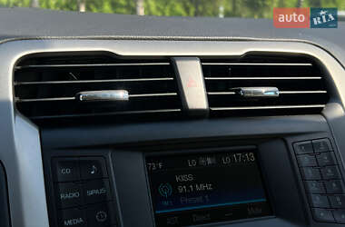 Седан Ford Fusion 2014 в 