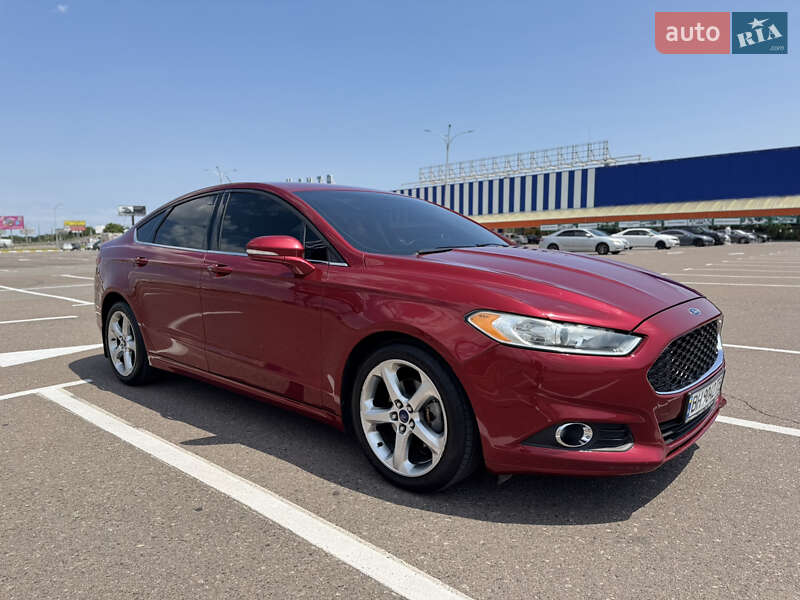 Ford Fusion 2016